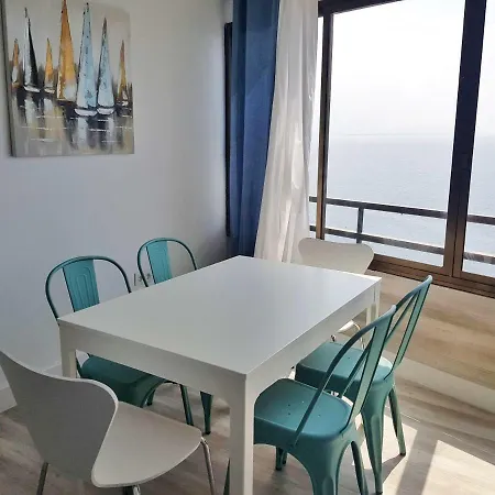 Atico En Almunecar. Primera Linea De Playa Con Vistas Espectaculares Apartment