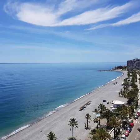 Atico En Almunecar. Primera Linea De Playa Con Vistas Espectaculares